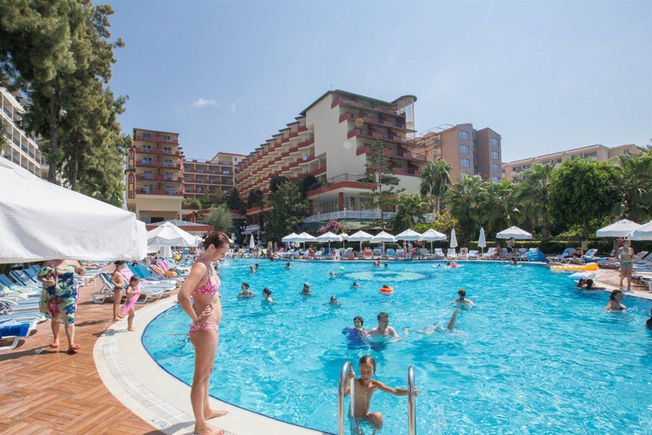 Holiday Park Resort Boztepe  エクステリア 写真